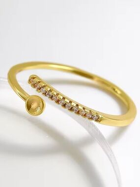 Delicate Gold-Plated Open Nail Ring |A Pavé Band & Circular Accent